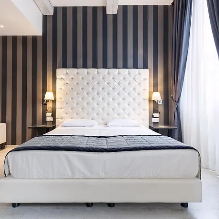 Nazionale מלון 3*